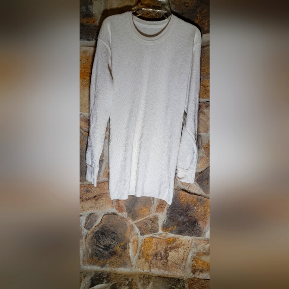 Indera white long sleeve top